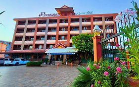 โรงแรมระยอง ล้านนา